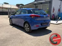 Usata Hyundai i20 Comfort 84 CV (61 kW) 2018 Bluazzurro Berlina