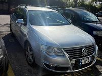 Usata VW Passat 116 CV (85 kW) 2006 Grigio Station wagon