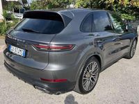 Usata Porsche Cayenne 340 CV (250 kW) 2020 Grigio SUV