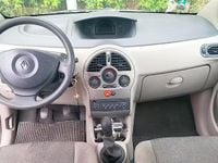 Usata Renault Modus 102 CV (75 kW) 2006 Grigio Monovolume