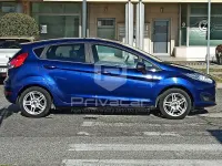 Gebraucht Ford Fiesta Titanium 80 PS (58 kW) 2015 Blau Kleinwagen