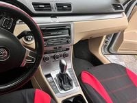 Usata VW Passat 150 CV (110 kW) 2014 Grigio Berlina