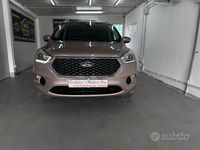 Usata Ford Kuga Vignale 150 CV (110 kW) 2017 Marrone SUV