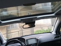 Usata Peugeot 208 GT-line 100 CV (73 kW) 2016 Bianco Utilitaria