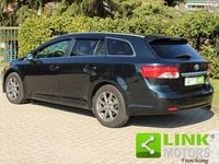 usata Toyota Avensis 2.0 D-4D Wagon Lounge 124 CV