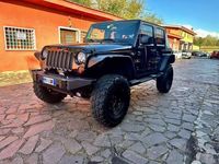 usata Jeep Wrangler Unlimited 2.8 crd Sahara auto dpf