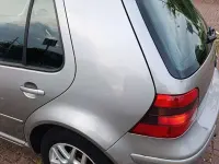 Usata VW Golf IV Highline 105 CV (77 kW) 2003 Berlina