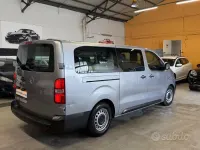 Usata Opel Vivaro-e Combi S 120 CV (88 kW) 2021 Grigio Monovolume