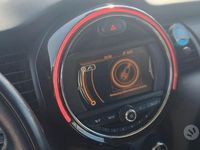 Usata Mini Cooper D 116 CV (85 kW) 2016 Verde Utilitaria