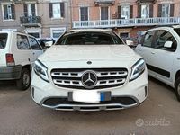 Usata Mercedes GLA180 122 CV (89 kW) 2018 Bianco SUV