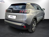 Usata Peugeot 3008 Allure 131 CV (96 kW) 2024 Grigio chiaro SUV