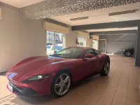 Usata Ferrari Roma 620 CV (456 kW) 2023 Rosso portofino Coupé