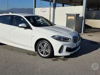 Usata BMW 116 M Sport 116 CV (85 kW) 2022 Bianco Utilitaria