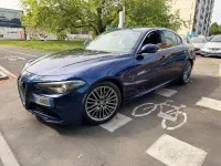 Używany Alfa Romeo Giulia Business 180 KM (132 kW) 2016 Niebieski Sedan/Limuzyna