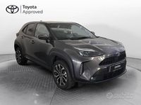 Usata Toyota Yaris Cross Trend 116 CV (85 kW) 2023 Grigio scuro SUV