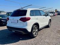 Usata Suzuki Vitara 112 CV (82 kW) 2019 Bianco SUV