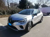 Usata Renault Captur Business 101 CV (74 kW) 2020 Argento SUV