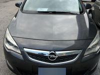Usata Opel Astra 125 CV (91 kW) 2011 Grigio Berlina