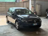 Usata VW Golf VI Highline 122 CV (89 kW) 2011 Blu Utilitaria