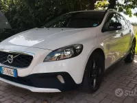 Usata Volvo V40 CC 2014 Bianco Station wagon