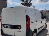 Usata Fiat Doblò 90 CV (66 kW) 2010 Bianco Monovolume