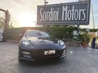 Usata Porsche Panamera 299 CV (219 kW) 2012 Nero Utilitaria