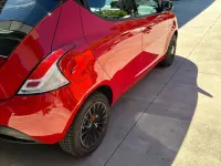 Usata Lancia Ypsilon 69 CV (50 kW) 2015 Rosso Utilitaria
