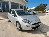 Usata Fiat Punto Lounge 75 CV (55 kW) 2015 Argento Utilitaria