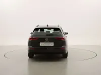Usata VW Golf VIII Life 116 CV (85 kW) 2023 Grigio Station wagon