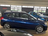 Usata BMW 218 Active Tourer Advantage 136 CV (100 kW) 2014 Blu Monovolume