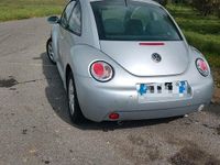 Usata VW New Beetle 101 CV (74 kW) 2003 Grigio Utilitaria