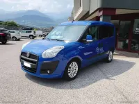Usata Fiat Doblò Emotion 120 CV (88 kW) 2014 Blu/azzurro Monovolume