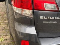 Usata Subaru Outback 2011 Blu Station wagon