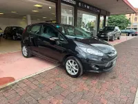 Usata Ford Fiesta 82 CV (60 kW) 2011 Nero Berlina