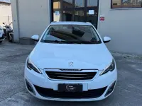Usata Peugeot 308 GT-line 150 CV (110 kW) 2015 Bianco Station wagon
