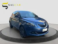Usata Lancia Ypsilon Gold 69 CV (50 kW) 2023 Blu Utilitaria