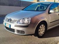 Usata VW Golf IV Comfortline 105 CV (77 kW) 2006 Argento Berlina