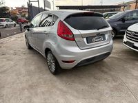 Usata Ford Fiesta Titanium 68 CV (50 kW) 2009 Grigio Utilitaria