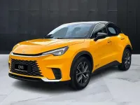Usata Lexus LBX 136 CV (100 kW) 2024 Giallo SUV