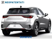 Nuova Lexus LBX 135 CV (99 kW) 2026 Argento SUV