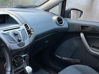 Usata Ford Fiesta 2011 Grigio Berlina