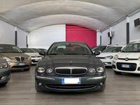 Usata Jaguar X-type Executive 196 CV (144 kW) 2001 Grigio Berlina