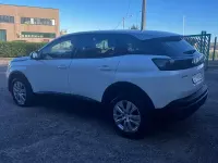 Usata Peugeot 3008 Business-Line 131 CV (96 kW) 2021 Bianco SUV