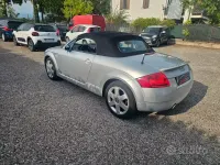 Usata Audi TT 179 CV (131 kW) 2000 Grigio Coupé
