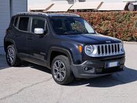 Usata Jeep Renegade Limited 140 CV (102 kW) 2015 Nero SUV