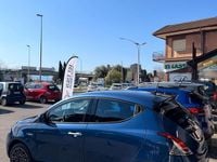 Usata Lancia Ypsilon Silver 69 CV (50 kW) 2023 Blu Utilitaria