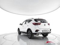 Usata MG ZS Luxury 106 CV (77 kW) 2024 Bianco SUV