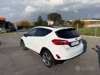 Usata Ford Fiesta Active 86 CV (63 kW) 2019 Bianco Utilitaria