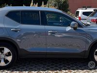 Usata Volvo XC40 Momentum 150 CV (110 kW) 2019 Grigio SUV