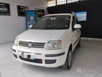 Usata Fiat Panda 69 CV (50 kW) 2011 Bianco Utilitaria